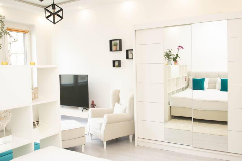 Cute And Sunny Studio - Central Location SJJ Exterior foto